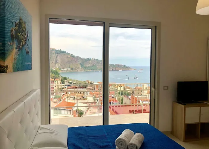 Taormina Wonderful Solarium