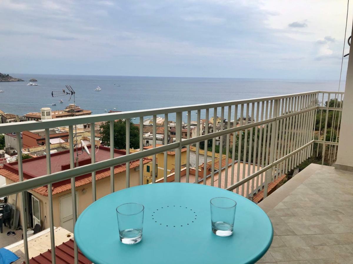 Taormina Wonderful Solarium * Giardini-Naxos